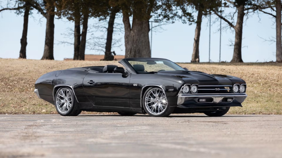 طراحی بینظیر Chevelle 1969 از روی Camaro 2015: ترکیب زیباییشناسی و عملکرد مدرن
