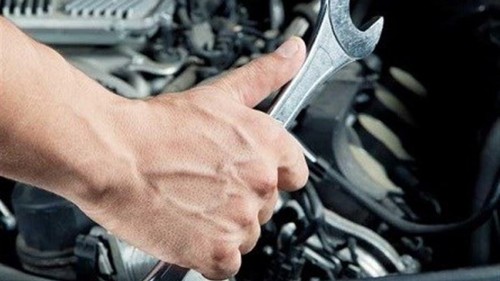 تأثیر رانندگی نادرست بر فرسایش قطعات خودرو