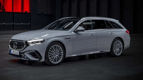 بررسی مرسدس بنز E53 استیشن ۲۰۲۶؛ هیبریدی قدرتمند با فناوری پیشرفته AMG